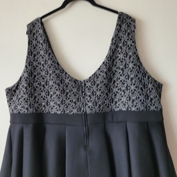 NWT ASOS Curve Sleeveless Black Peplum Blouse Abstract Floral Lace Overlay - Picture 6 of 14